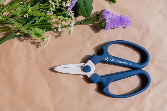 SAKAGEN HAND CREATION Flower Shears Type F-180 Scissors (Red)