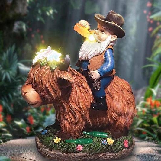 Gnome Gifts for Women, Solor Statue for Garden, Gnome and Highland Cow Figurine with Lights, Outdoor Decorations for Yard Lawn Patio, Gifts for Mom Grandma Mother in Law Gardener Mother'Day