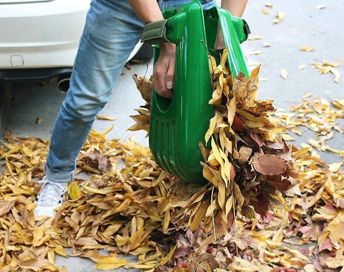 Gardzen Large Leaf Scoop Hand Rakes, Debris and Yard Waste Removal, Comes with 72 Gallon Garden Bag, Work Gloves, Protective Pads