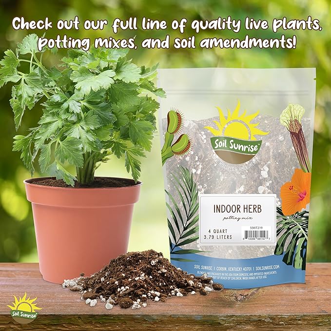 Natural Cedar Shavings Mulch/Bedding (12 Quarts), Garden Mulch and Small Animal Pet Bedding